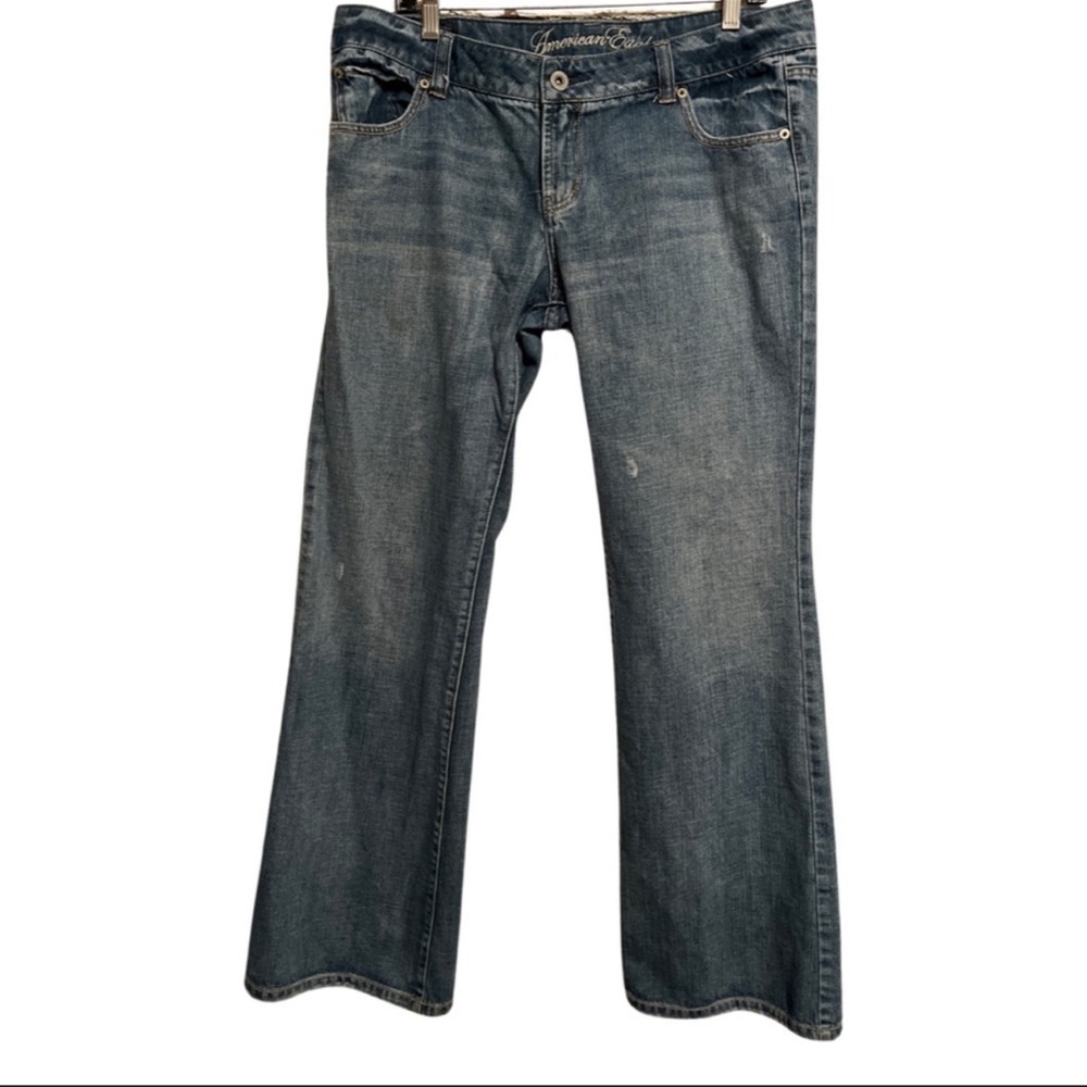 American Eagle AE Favorite Boyfriend Jeans size 14 medium wash